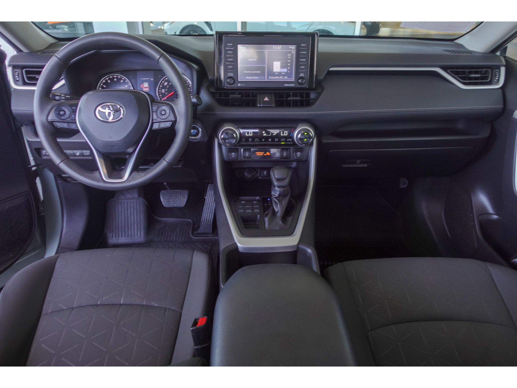 Used 2022 Toyota RAV4 XLE w/ Convenience Package AWD/4WD image 22