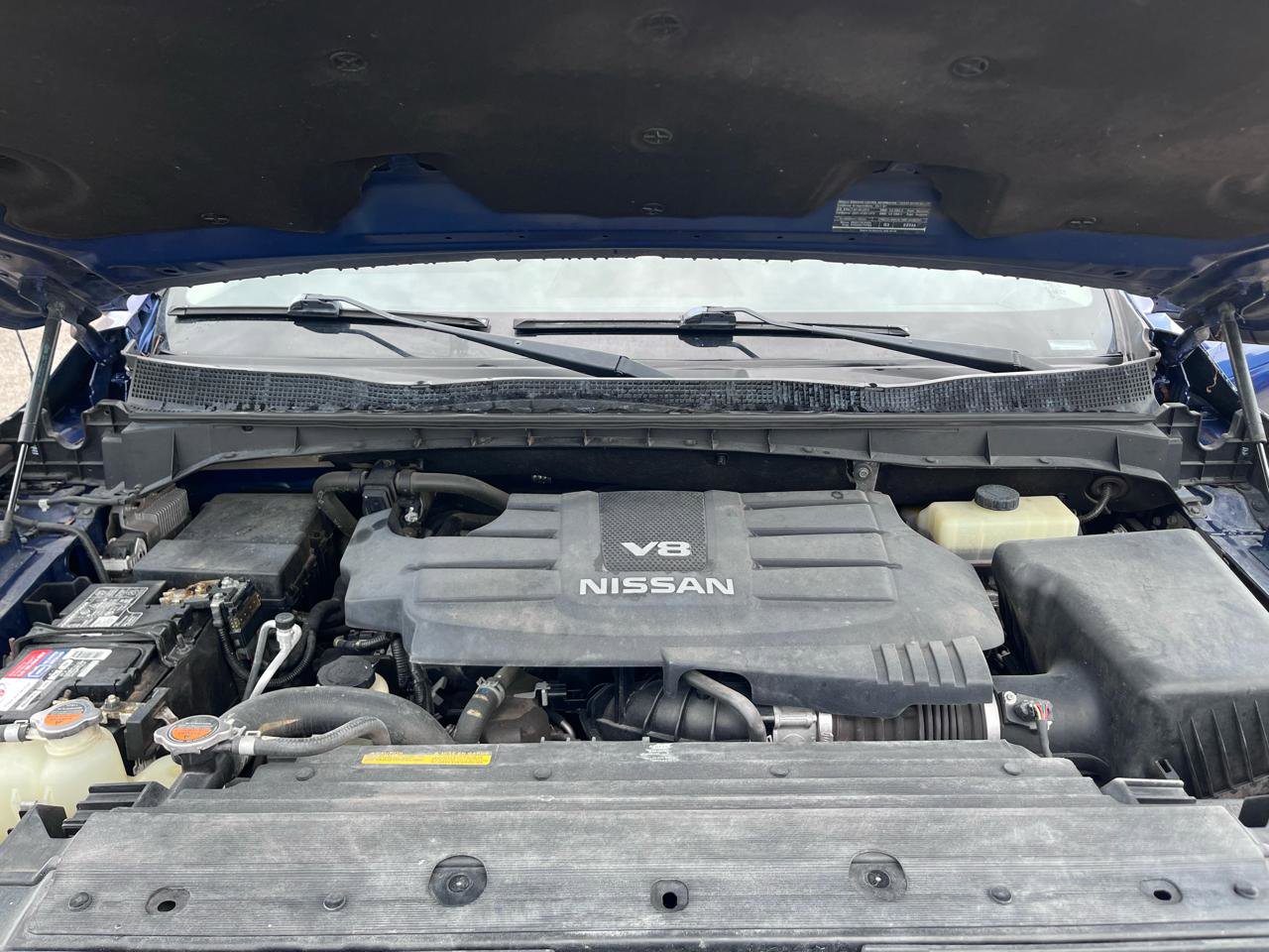 Used 2017 Nissan Titan SL image 39