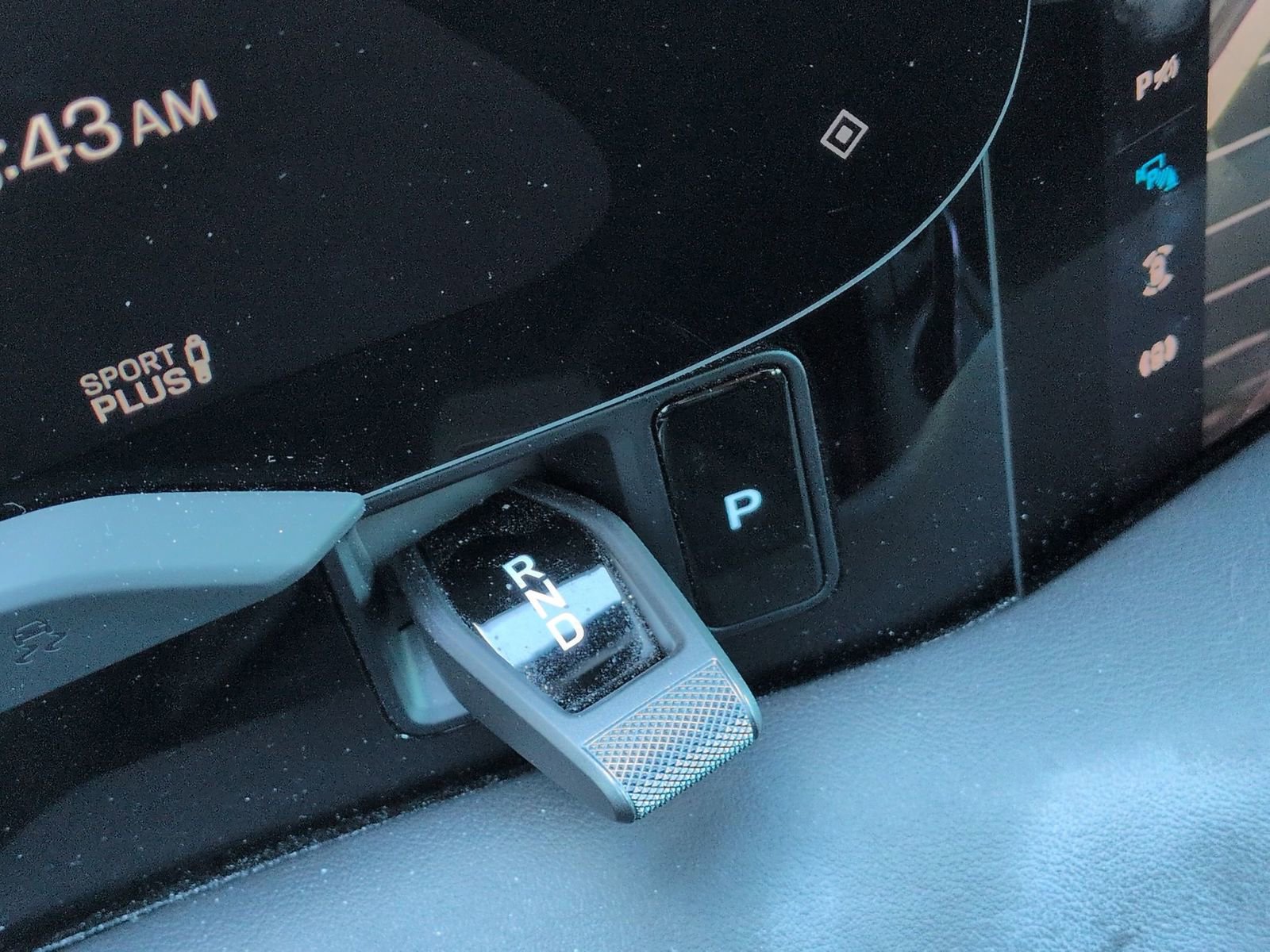 Certified 2023 Porsche Taycan image 21