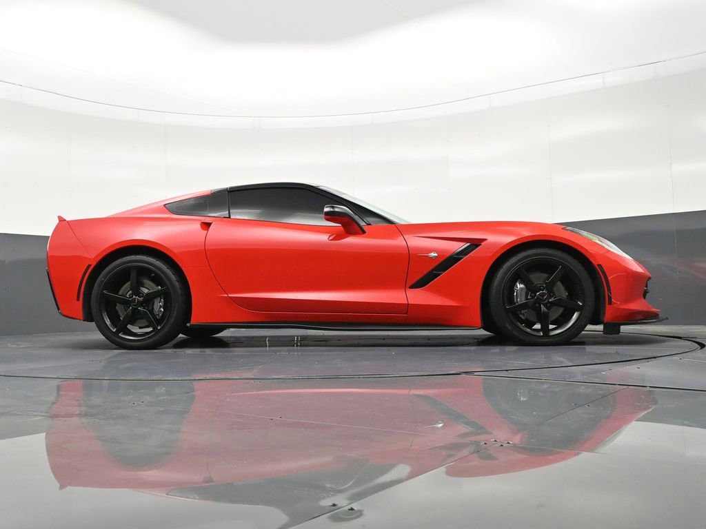 Used 2014 Chevrolet Corvette Stingray Coupe image 29