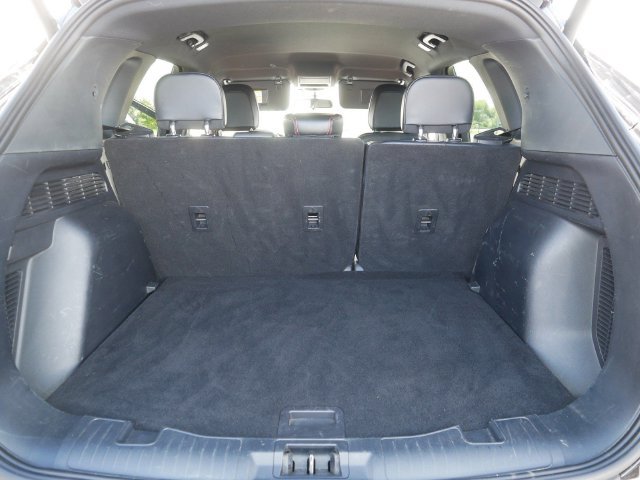 Used 2025 Ford Escape ST-Line Select AWD/4WD image 18