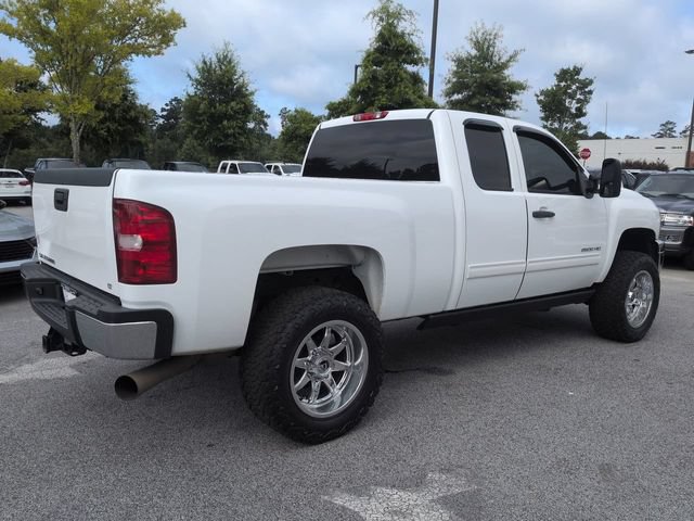 Used 2011 Chevrolet Silverado 2500 LT w/ Interior Plus Package RWD image 4
