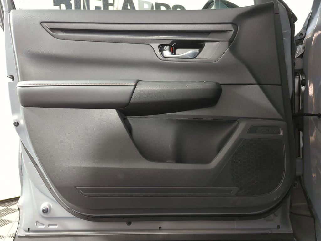 Certified 2023 Honda CR-V Sport image 9