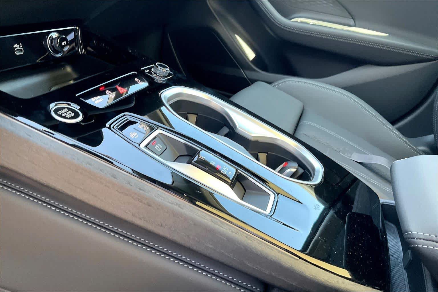 New 2026 Audi A6 Premium Plus AWD/4WD image 7