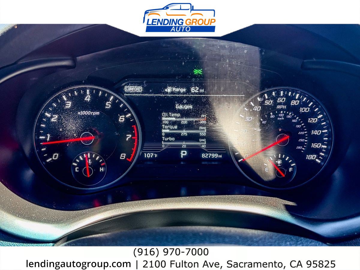 Used 2020 Kia Stinger GT1 RWD image 22