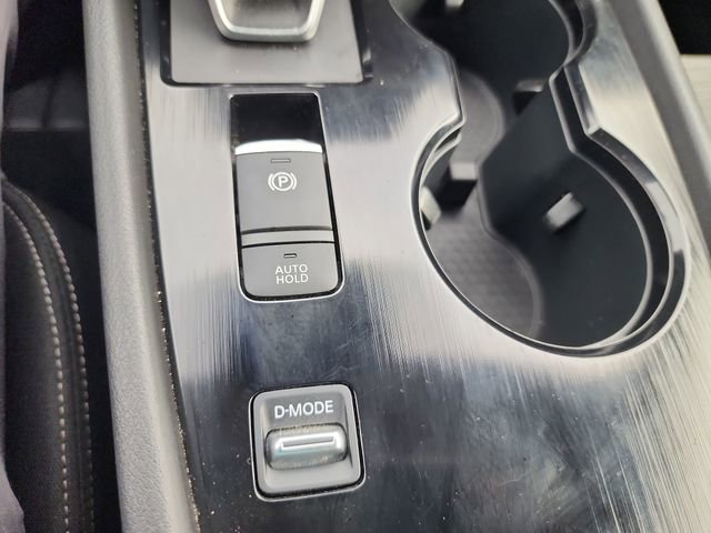 Used 2023 Nissan Rogue SV image 25