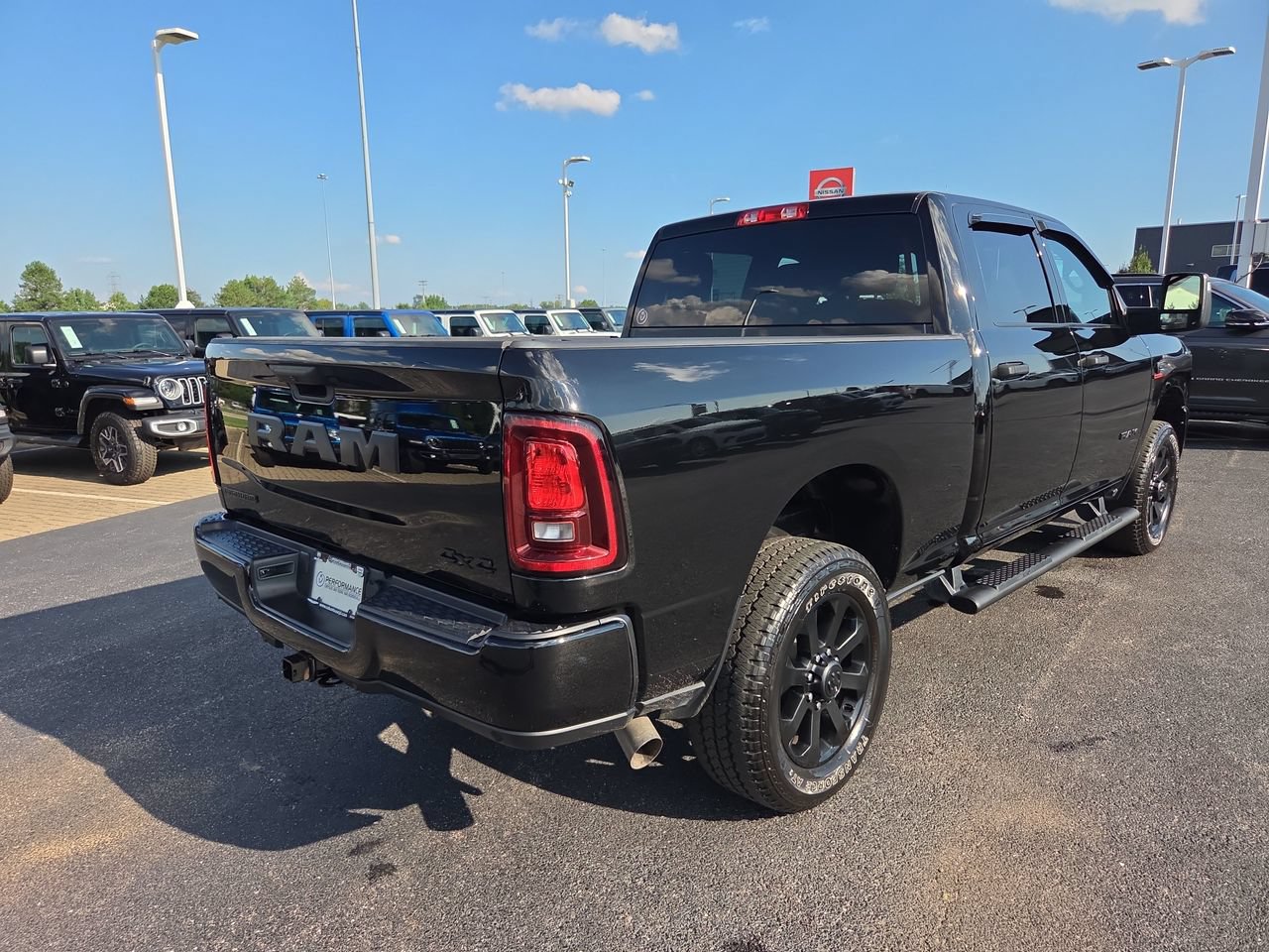 Used 2025 RAM 2500 Big Horn AWD/4WD image 8