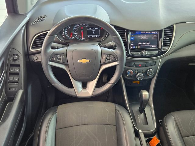 Certified 2022 Chevrolet Trax LT w/ LT Convenience Package image 15