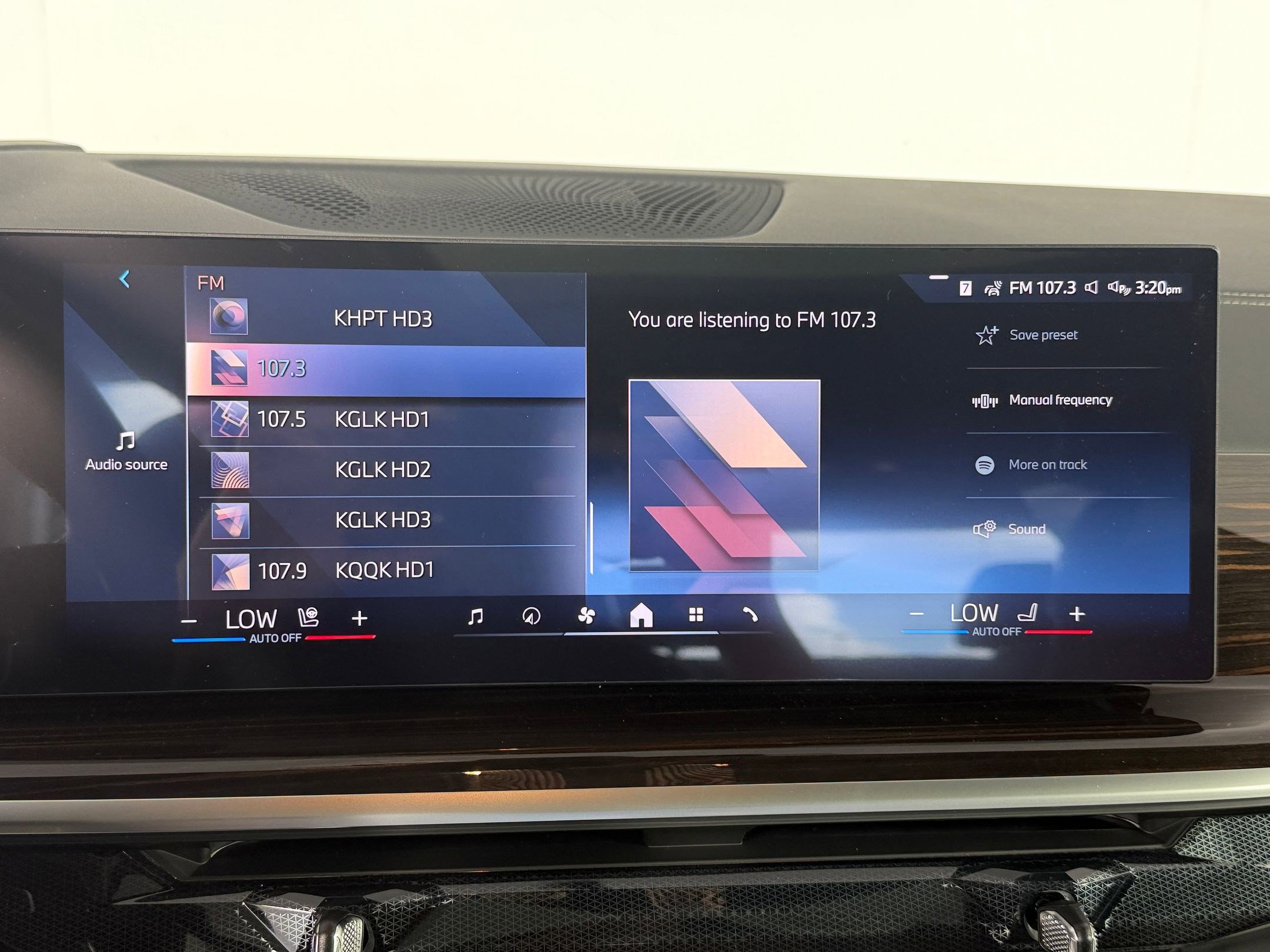 New 2026 BMW X7 xDrive40i w/ Executive Package image 24