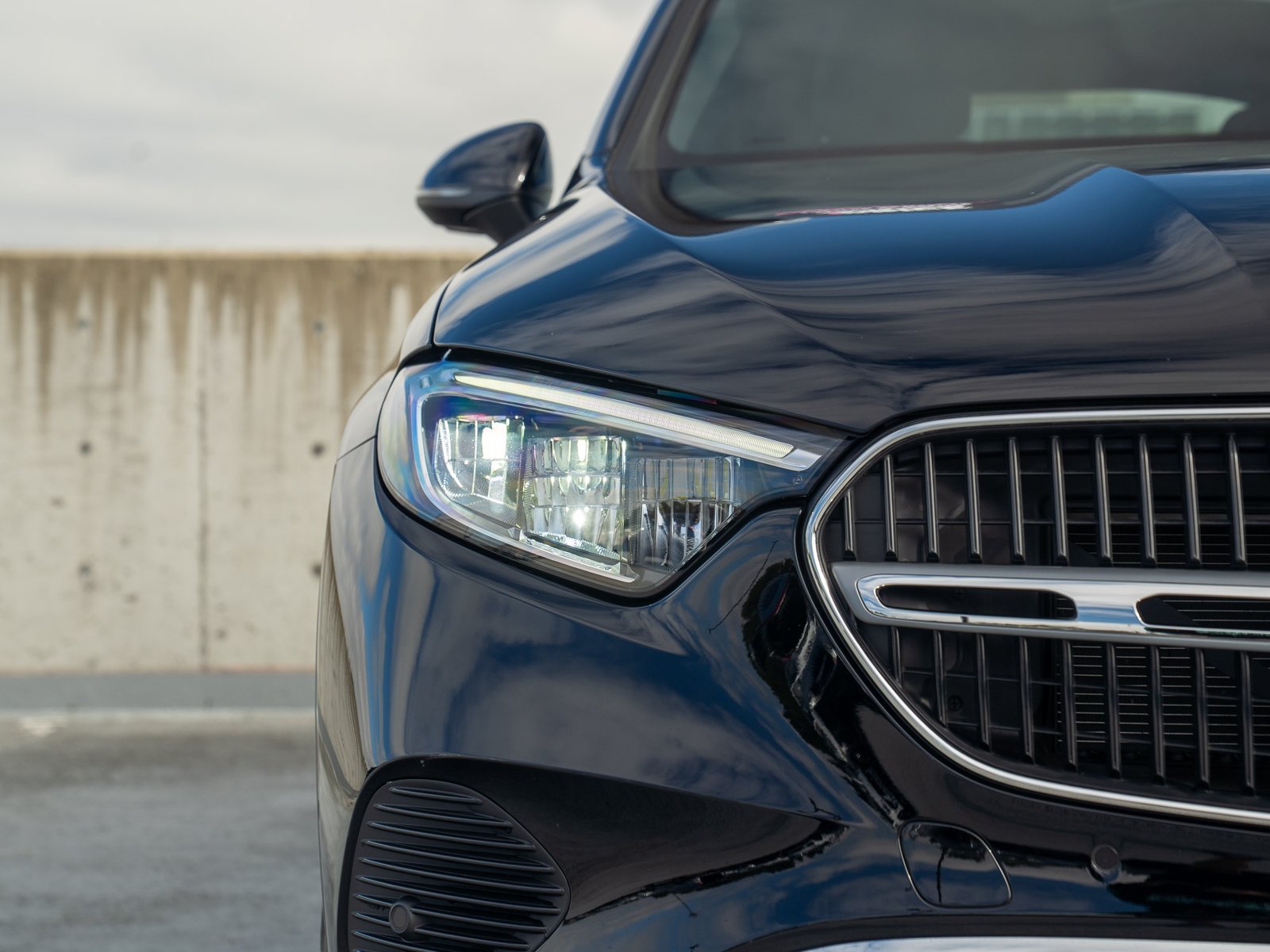 Certified 2026 Mercedes-Benz GLC 300 4MATIC image 9