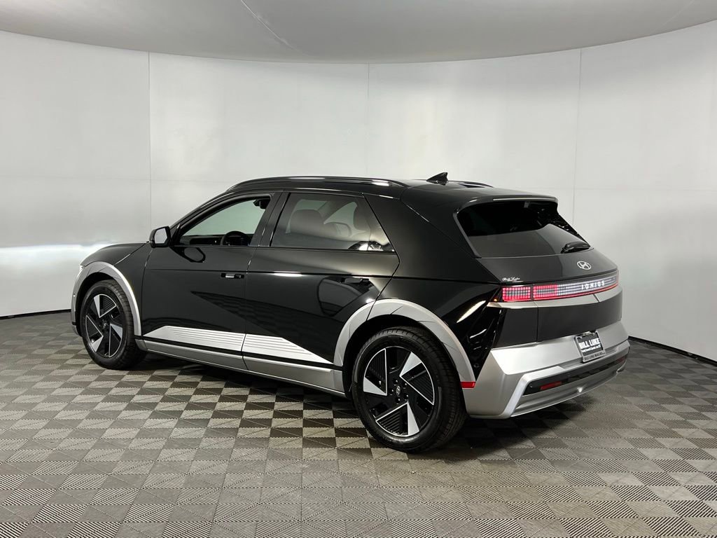 Used 2025 Hyundai Ioniq 5 Limited image 9