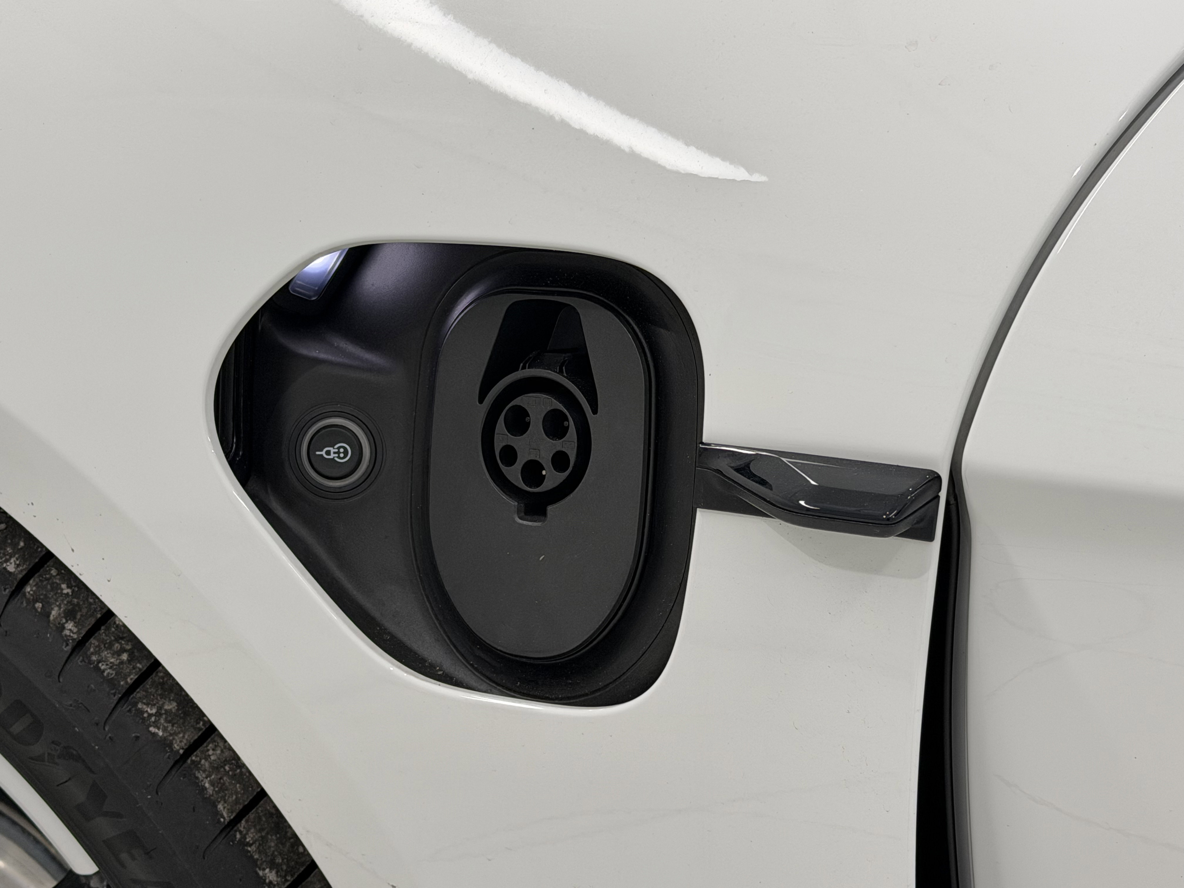 Certified 2023 Porsche Taycan 4S image 20