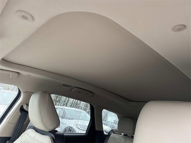 New 2026 Lincoln Corsair Reserve image 24