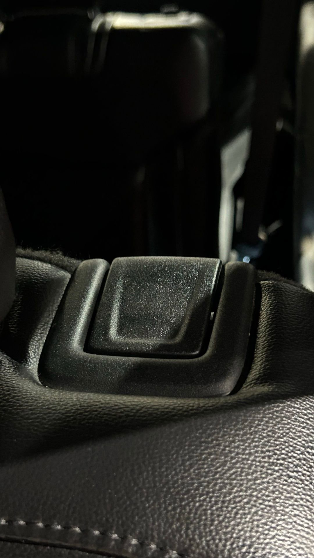 Used 2020 Ford Explorer Limited AWD/4WD image 59