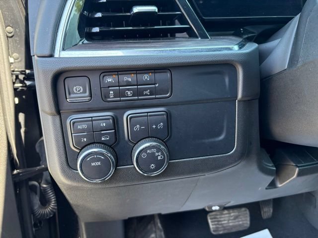 Used 2025 Chevrolet Tahoe LT AWD/4WD image 19