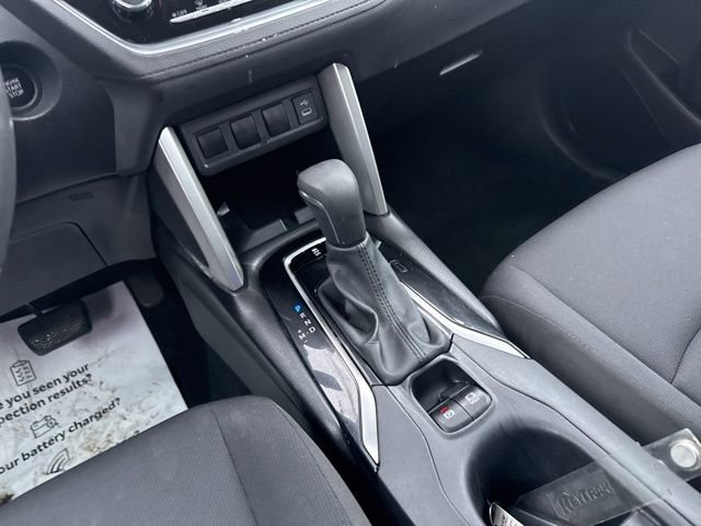 Used 2024 Toyota Corolla Cross LE image 25