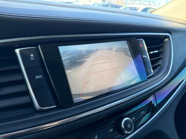 Used 2019 Buick Enclave Essence image 29