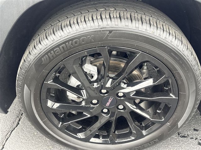 Certified 2024 GMC Terrain SLE w/ Driver Convenience Package FWD image 31