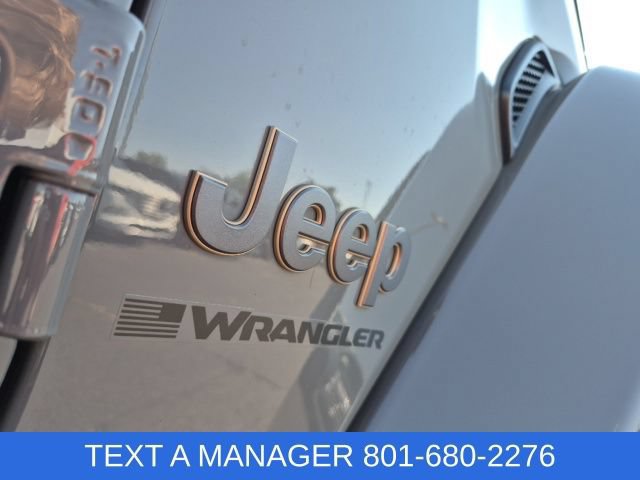 Used 2023 Jeep Wrangler Unlimited Rubicon 392 w/ Xtreme Recon 35" Tire Package AWD/4WD image 17