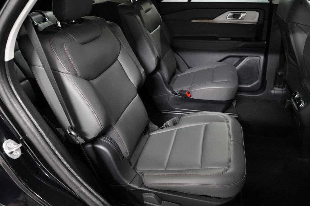 New 2026 Ford Explorer Active w/ Active Comfort Package AWD/4WD image 21