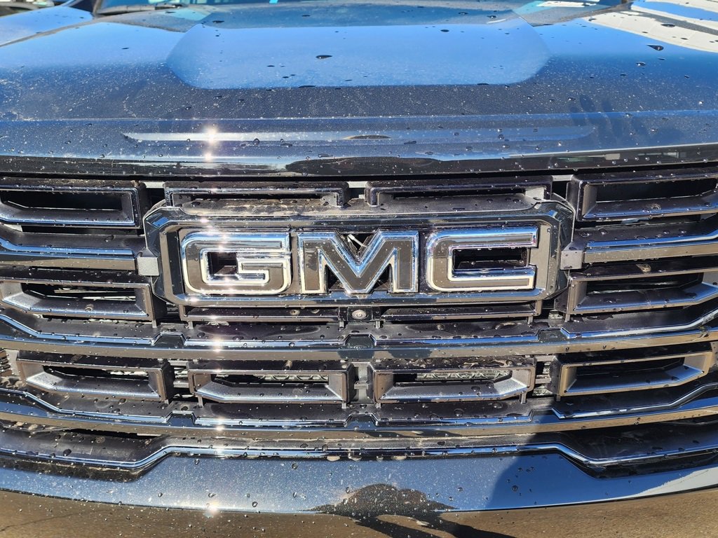 New 2026 GMC Acadia Elevation w/ Black Edition image 10