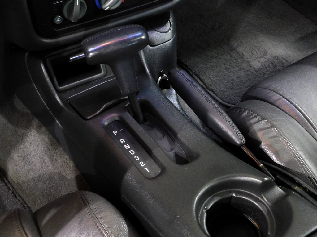 Used 1997 Pontiac Firebird Trans Am RWD image 62