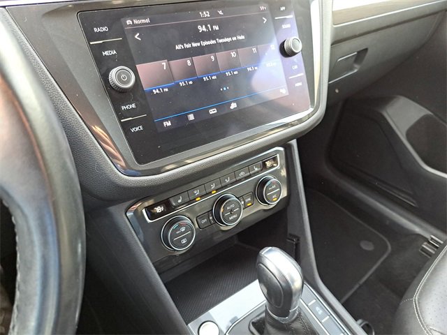 Used 2019 Volkswagen Tiguan SE image 13