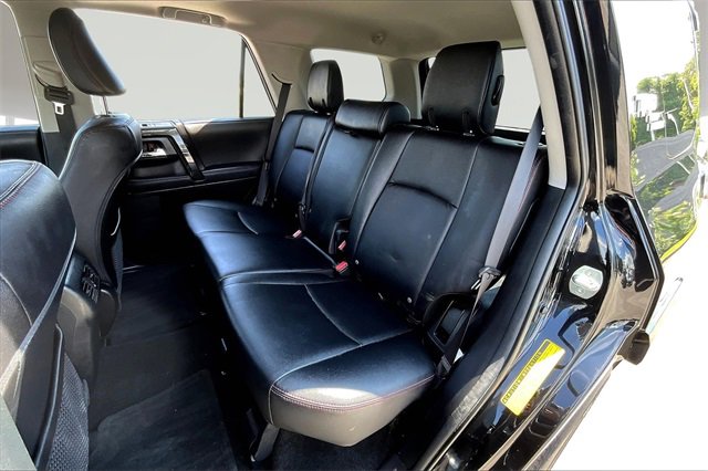 Used 2022 Toyota 4Runner TRD Off-Road Premium image 19