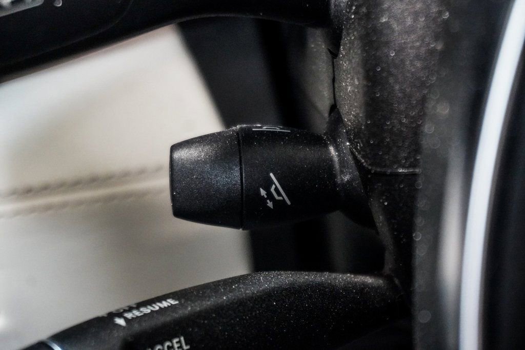 Used 2016 Mercedes-Benz AMG GT S w/ Exclusive Interior Package image 16