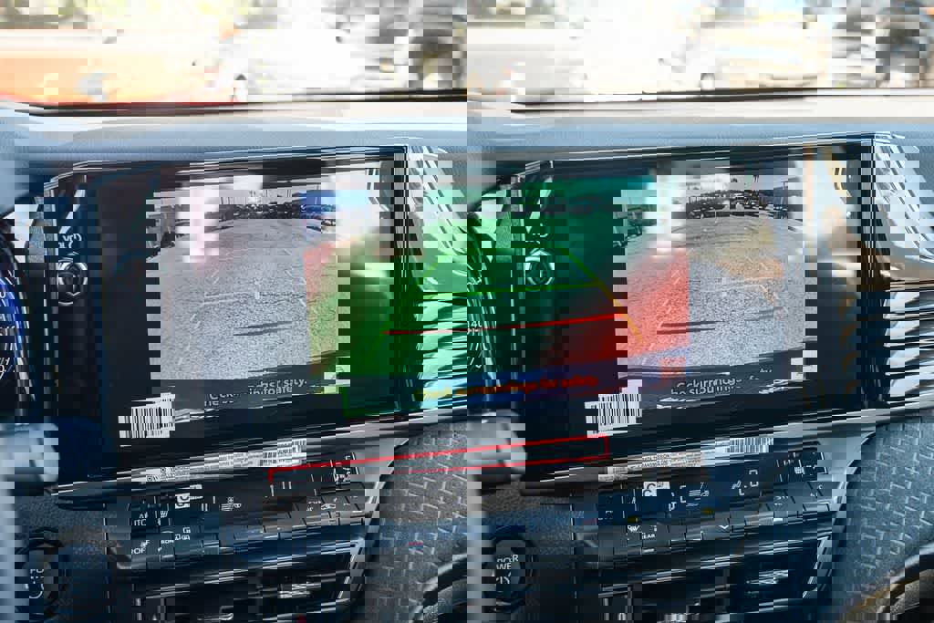 Used 2026 Toyota Camry XLE image 23