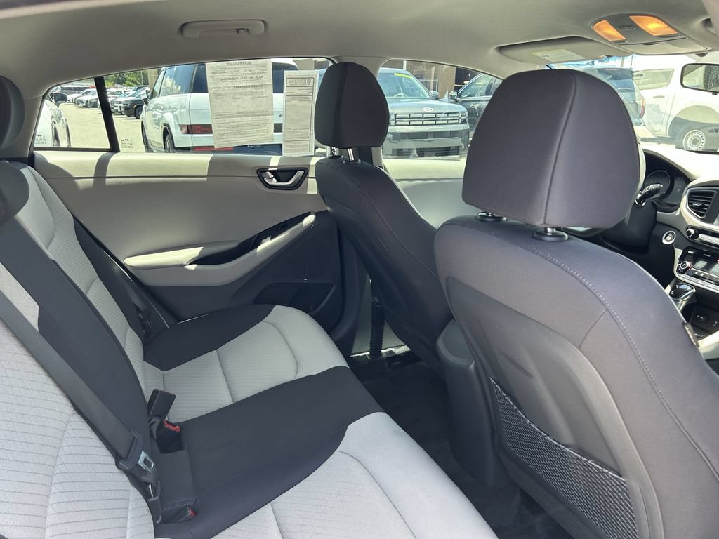 Used 2017 Hyundai Ioniq Blue FWD image 21