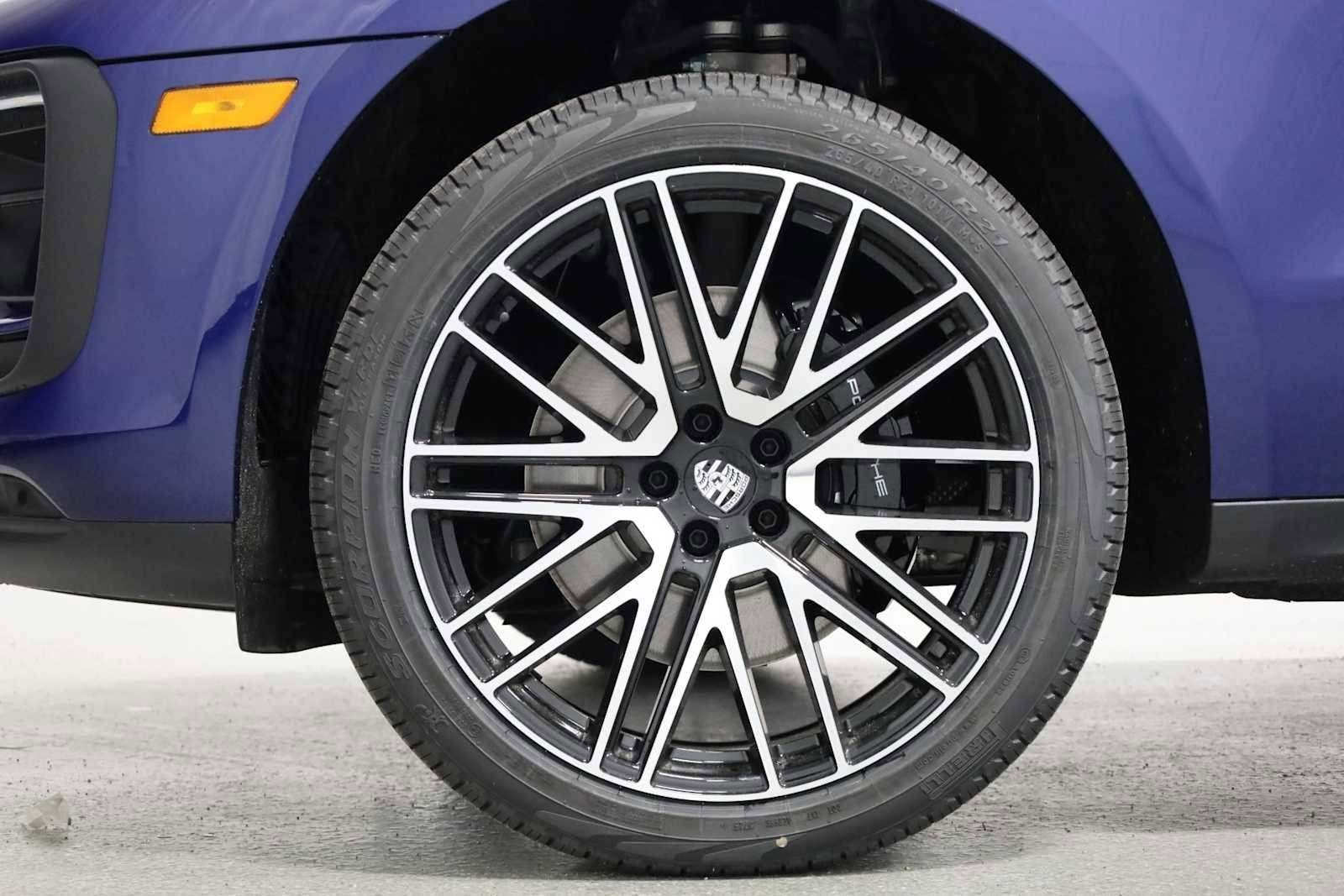 New 2026 Porsche Macan S image 48