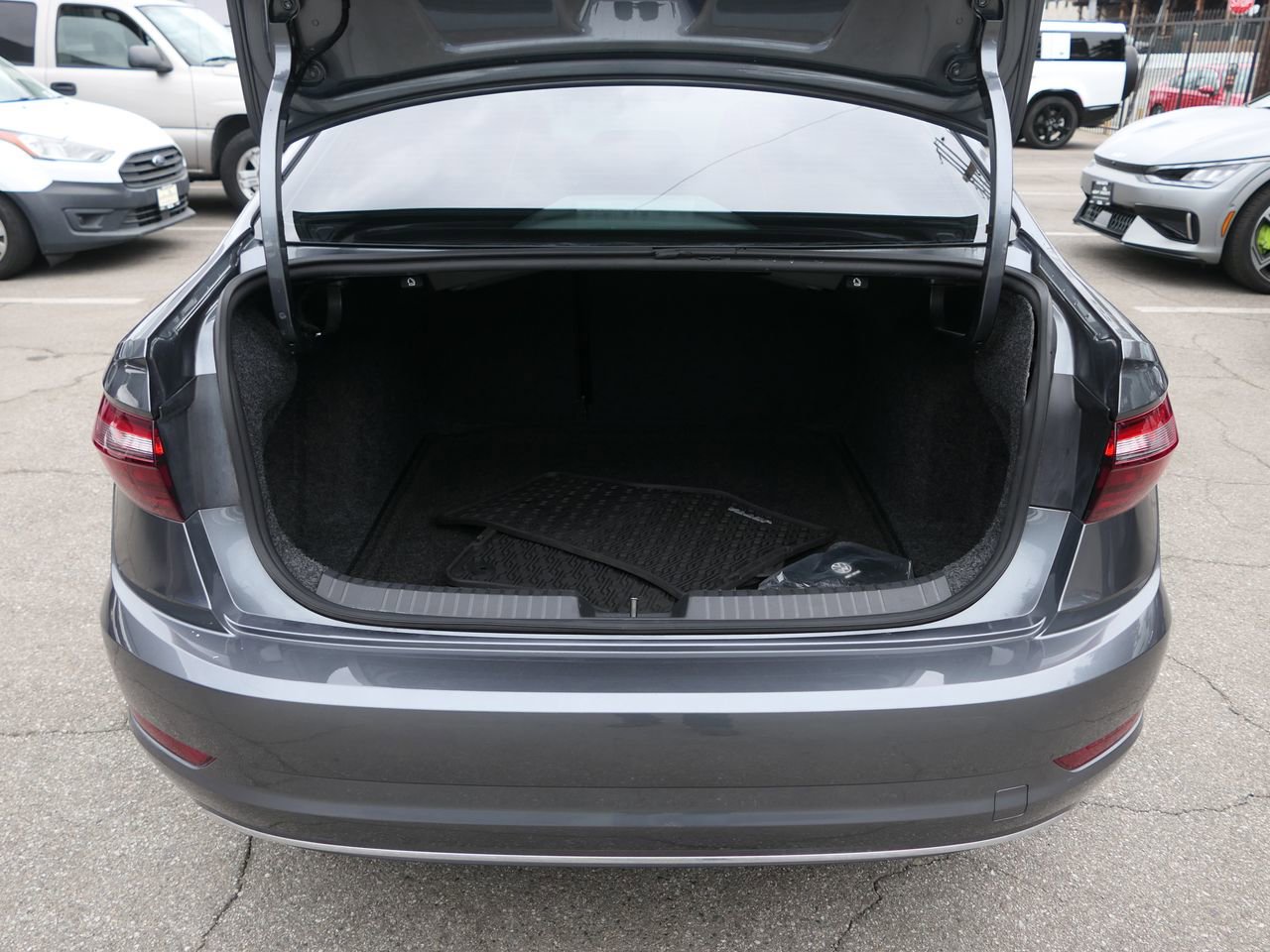 Used 2021 Volkswagen Jetta SEL image 23