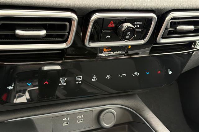New 2027 Nissan Sentra SR w/ SR Premium Package FWD image 21