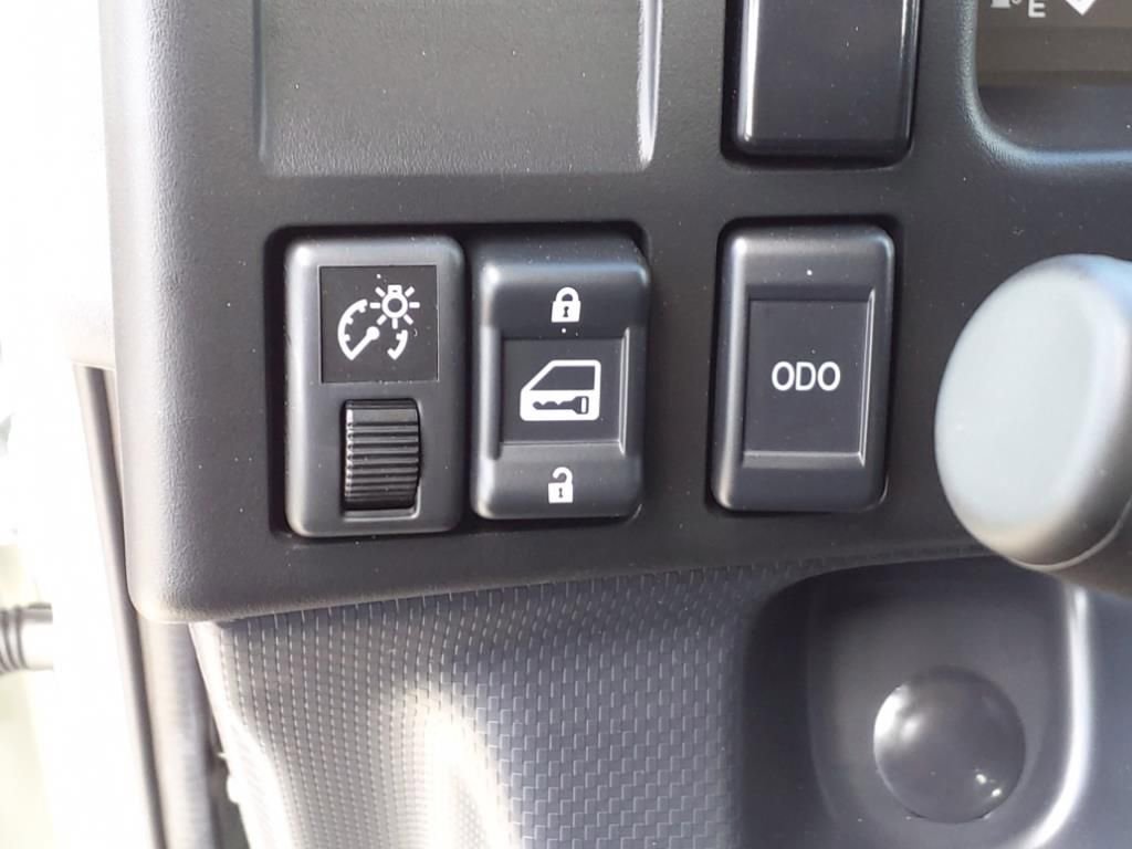 New 2025 Chevrolet Low Cab Forward RWD image 7