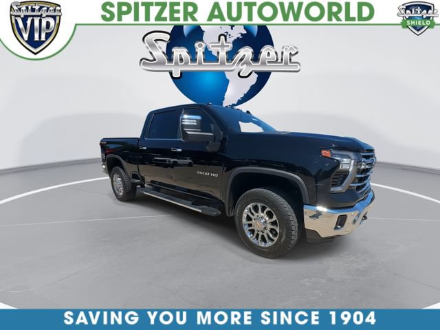 Used 2024 Chevrolet Silverado 3500 LTZ w/ LTZ Plus Package AWD/4WD video 2