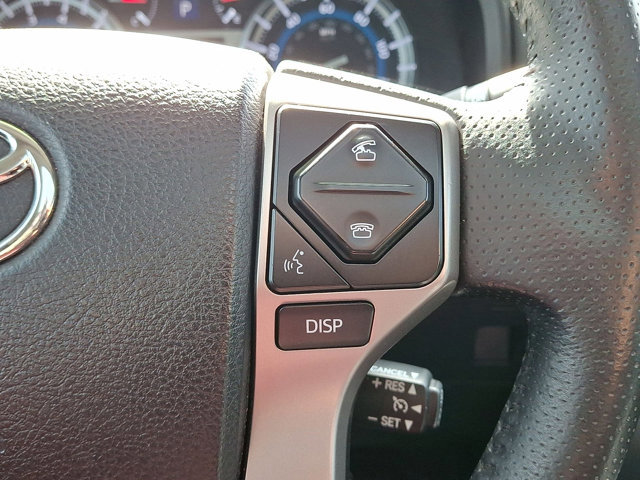 Used 2018 Toyota 4Runner Limited AWD/4WD image 19