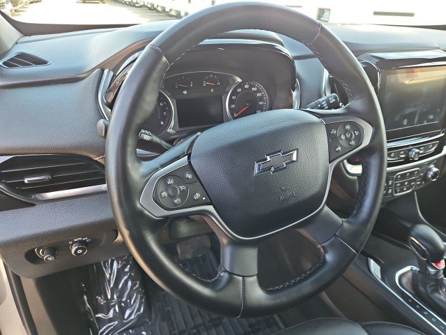Used 2023 Chevrolet Traverse RS AWD/4WD image 11