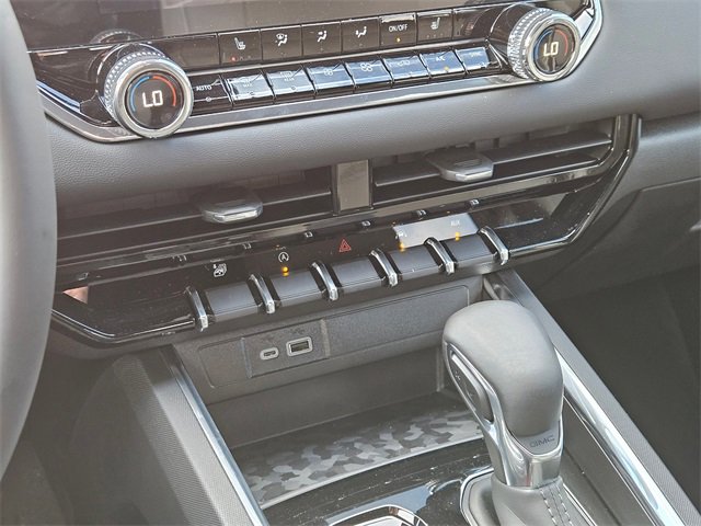 New 2025 GMC Canyon Elevation w/ Convenience Package image 23