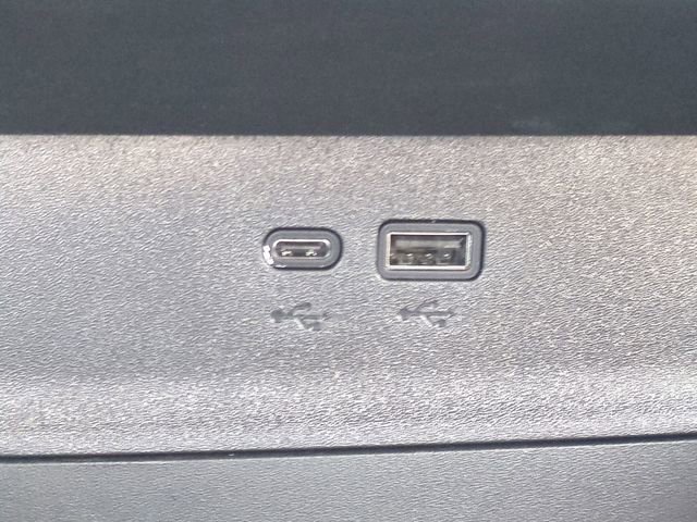 New 2026 Chevrolet Equinox ACTIV image 21