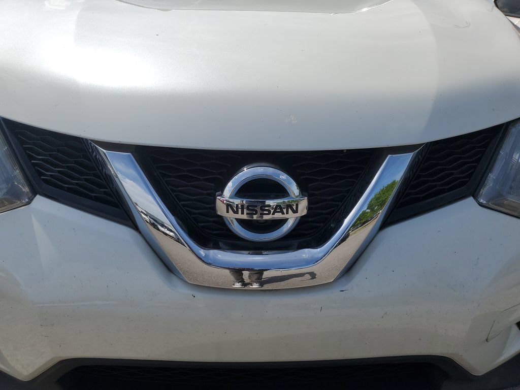 Certified 2016 Nissan Rogue SL w/ SL Premium Package FWD image 5