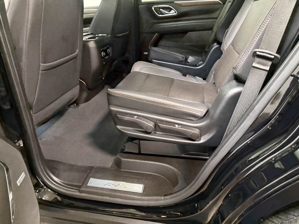 Used 2023 Chevrolet Tahoe High Country AWD/4WD image 47