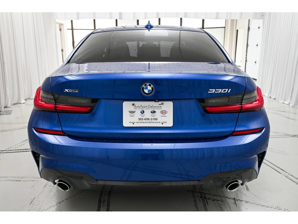 Used 2019 BMW 330i xDrive Sedan w/ M Sport Package AWD/4WD image 6