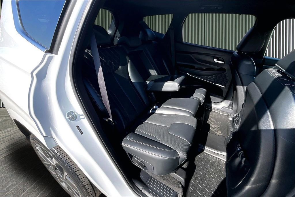 Used 2023 Hyundai Santa Fe Calligraphy w/ Winter Weather Package image 26