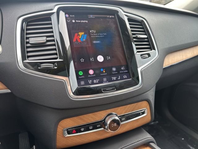 Certified 2023 Volvo XC90 B5 Plus image 23