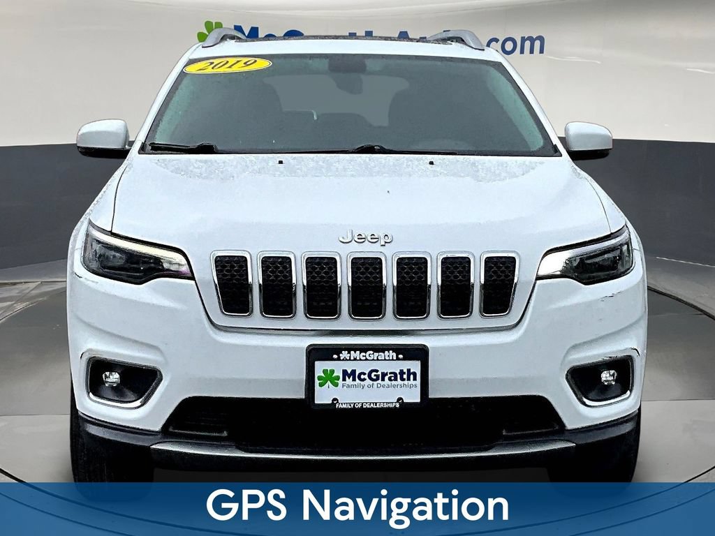 Used 2019 Jeep Cherokee Limited AWD/4WD image 2