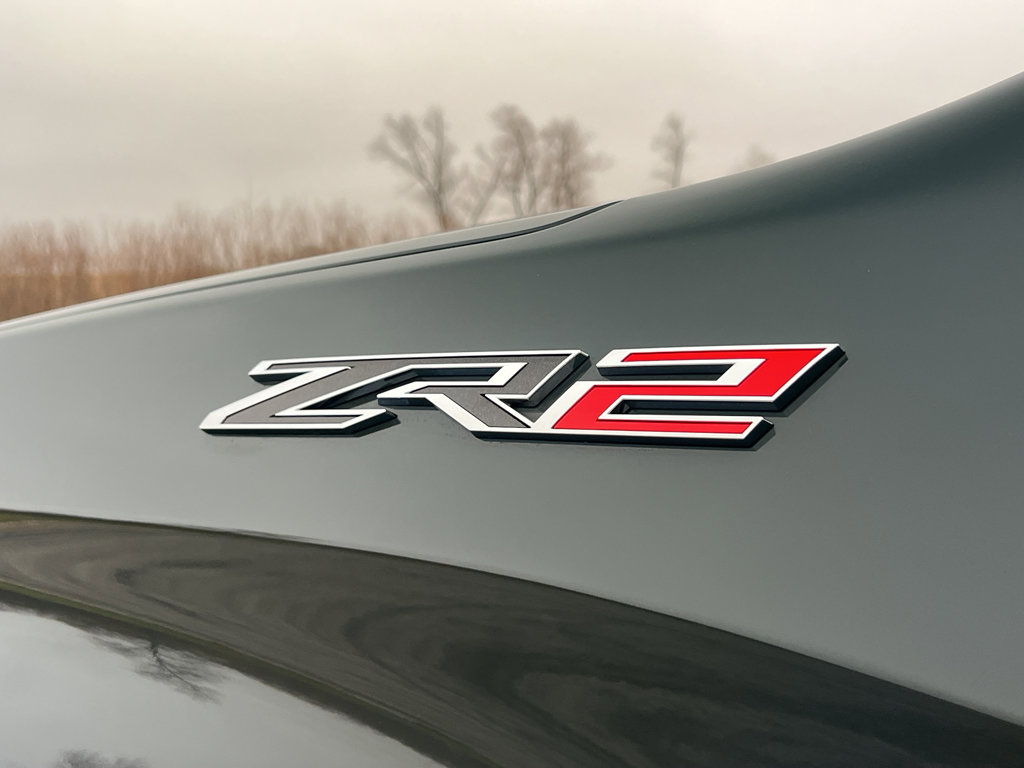 Used 2025 Chevrolet Silverado 1500 ZR2 w/ Technology Package image 9