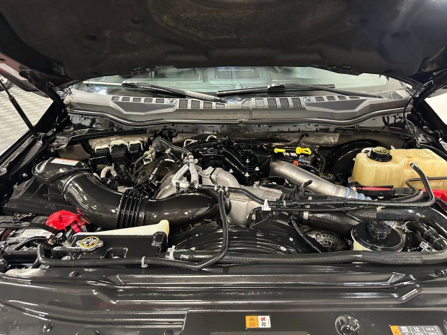 Used 2019 Ford F250 Platinum w/ FX4 Off-Road Package AWD/4WD image 95
