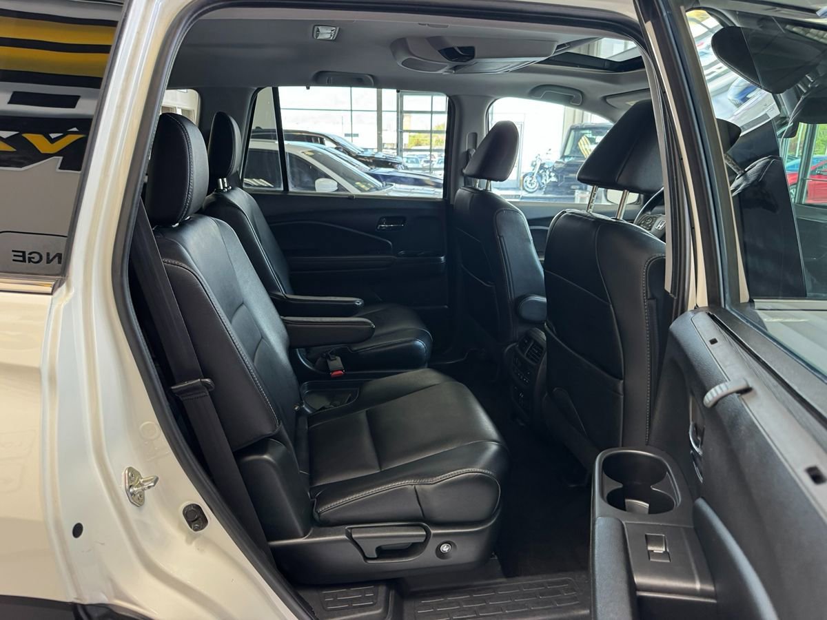 Used 2019 Honda Pilot Touring image 52