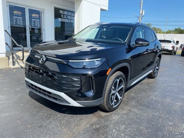 New 2025 Volkswagen Tiguan SE image 6
